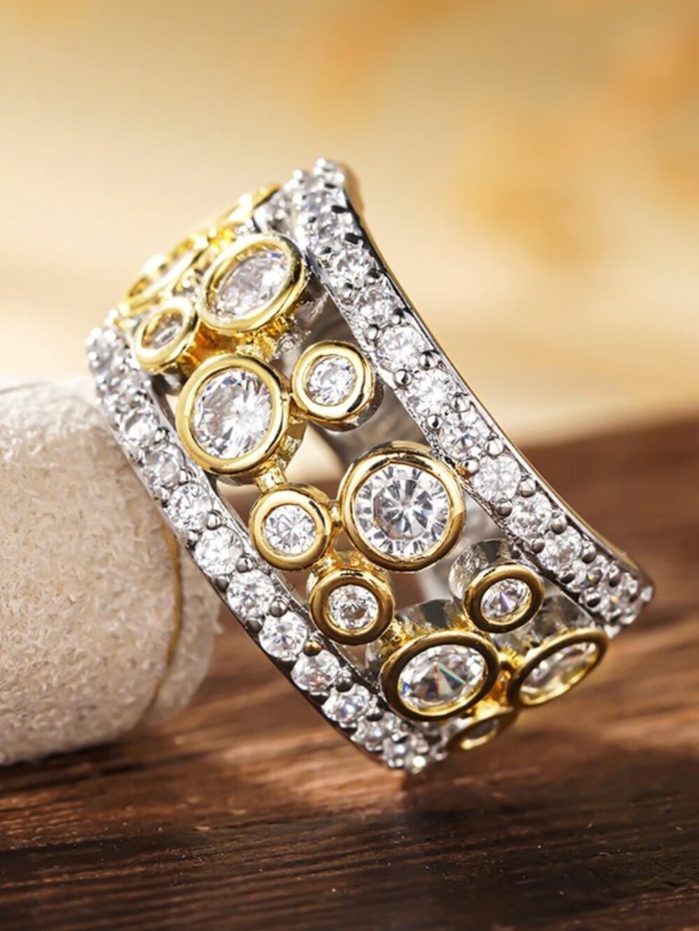 NEW 18k Yellow and White Gold Diamond Ring Band Two Tone Ring Bezel Cut